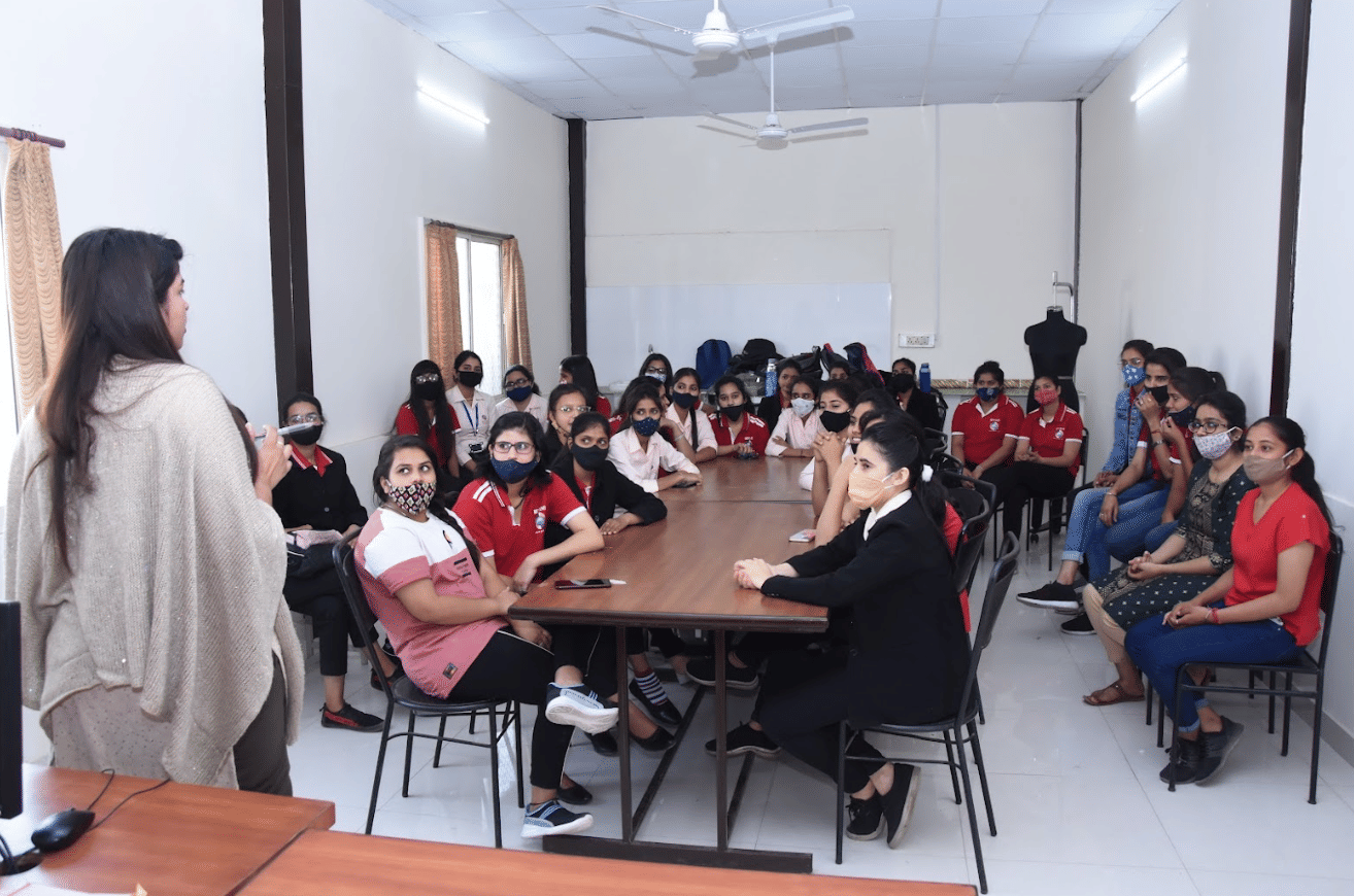 Biyani Girls College Jaipur Fashion Arts/Design photo 4